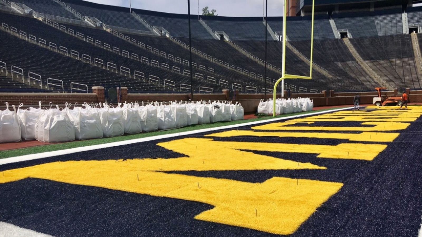 Michigan reportedly adding a staffer with previous stops in Big Ten and Big 12 (Featured)