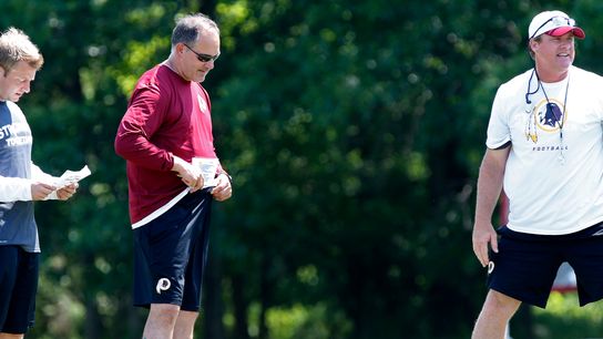 Jedd Fisch and Washington reportedly working to land veteran NFL offensive coordinator (Featured). Photo by © Geoff Burke-Imagn Images