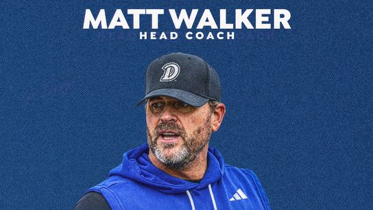 D-III national champion head coach resigns for FCS head coaching opportunity  (matt walker)