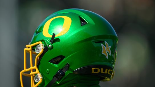 Oregon assistant facing multiple charges for driving incident (Oregon Football)