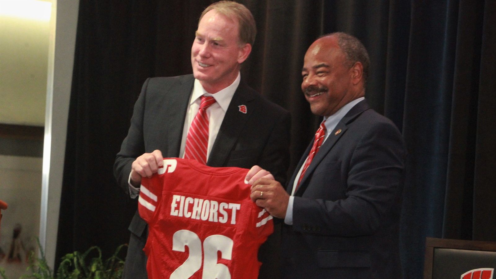 Here's what Wisconsin is paying new athletic director Shawn Eichorst (Featured)