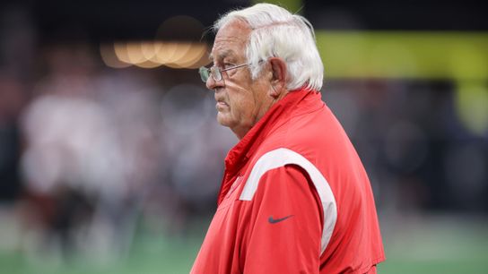 Iowa Taps NFL Legend Tom Moore as Senior Offensive Advisor (Tom Moore)
